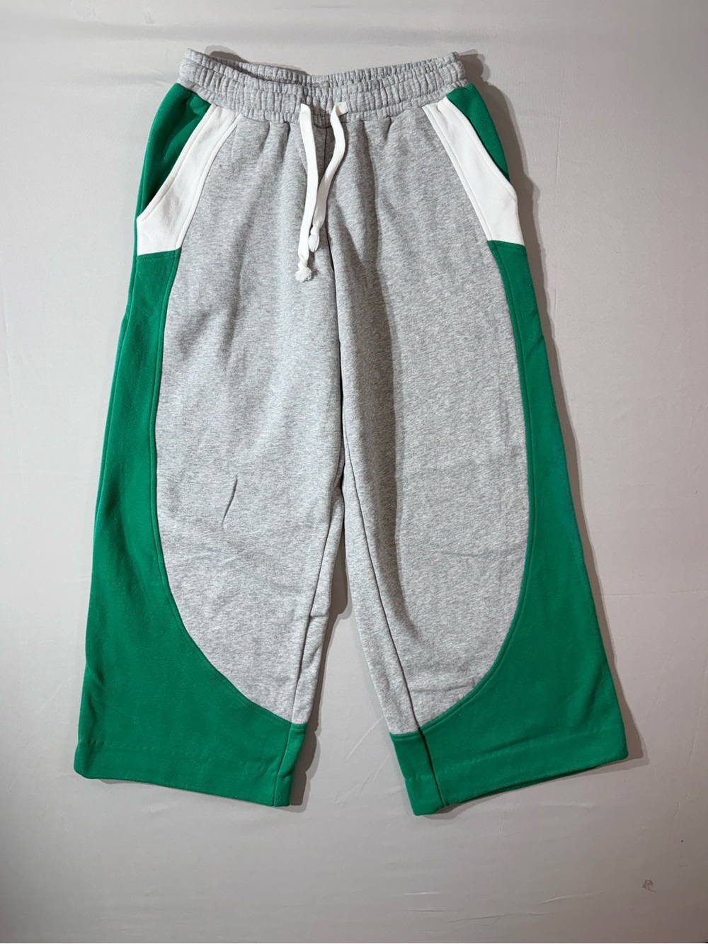 UA out from under colorblock wide leg sweatpants size XS